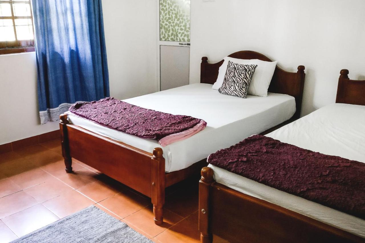 Holiday Stay Inn Kandy Exterior photo